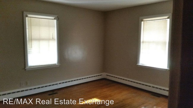Building Photo - 3 br, 1 bath House - 1611 Lovette Road