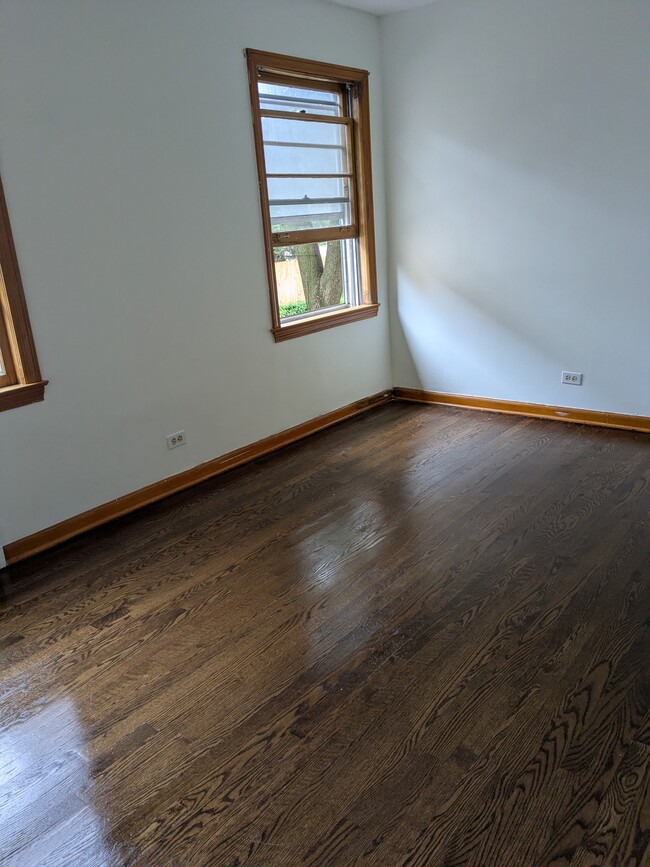 Bedroom 2 - 2345 N Rutherford Ave