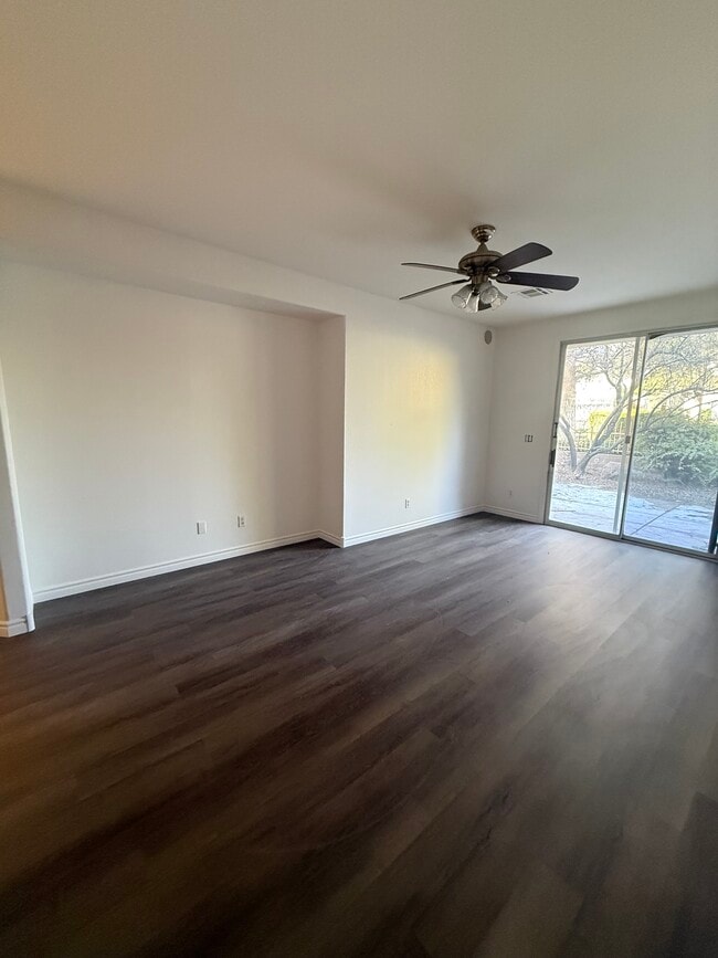 Foto del edificio - 985 Prestwick St