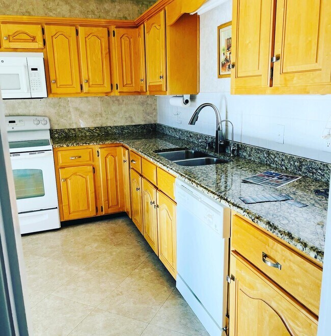 Foto del edificio - 4399 Athens Boonesboro Rd