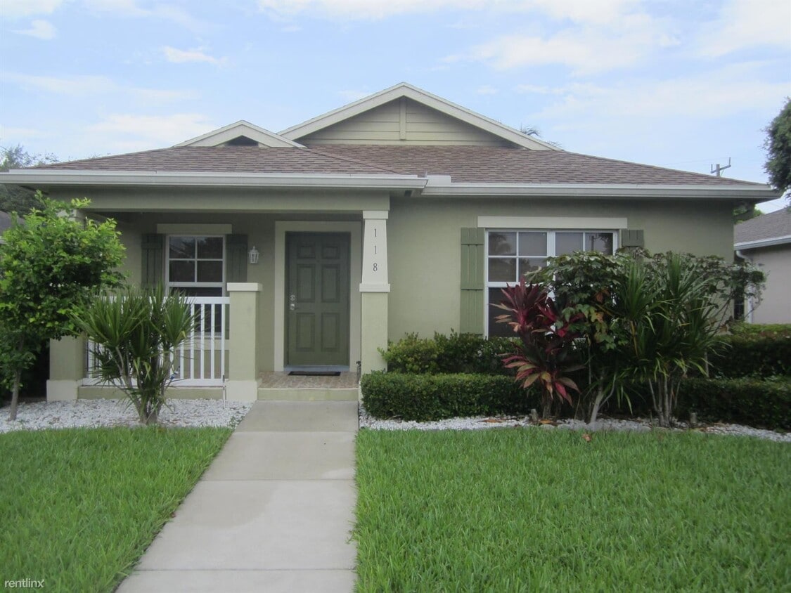 Primary Photo - 3 br, 2 bath House - 118 SW 14th Ave