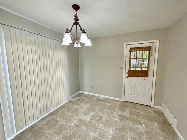 Building Photo - 134 Sugar Pine Lane