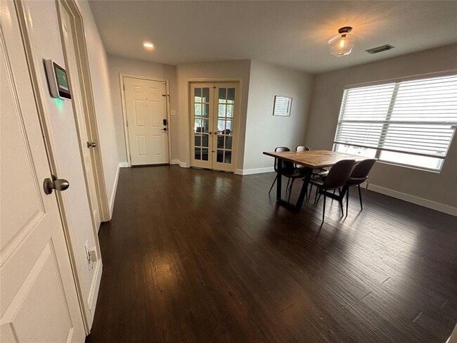 Foto del edificio - 195 Cold Spring