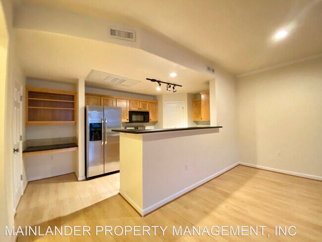 Building Photo - 2250 Snowberry Ridge Ct