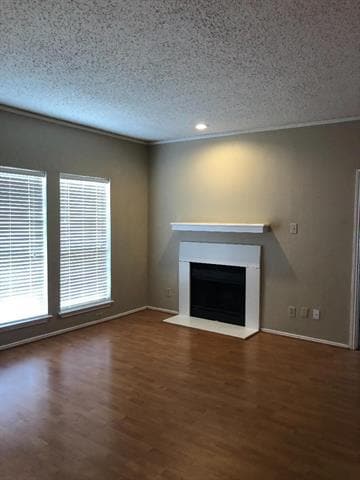 Building Photo - 1700 Amelia Ct