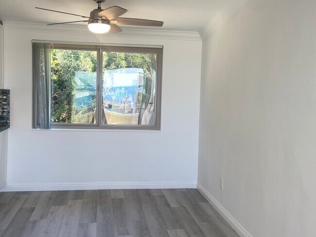 Dining Area w/ ocean and tree view - 370 Palos Verdes Blvd