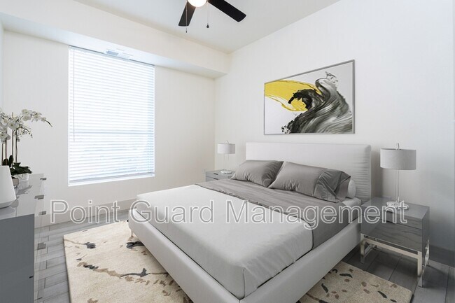 Foto del edificio - 1230 N Greenwich Rd