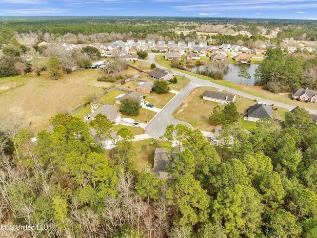 Foto del edificio - 18231 Mill Cove