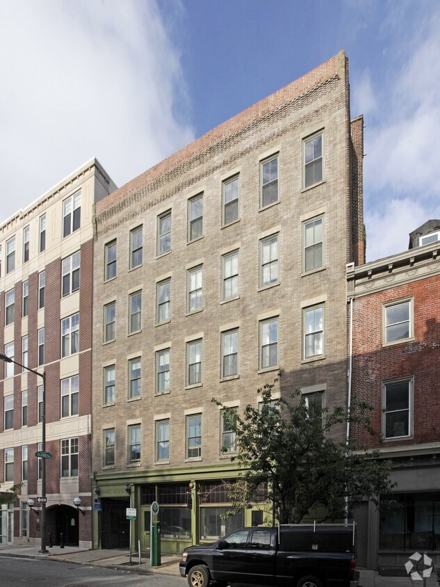 Building Photo - Malt House Condos
