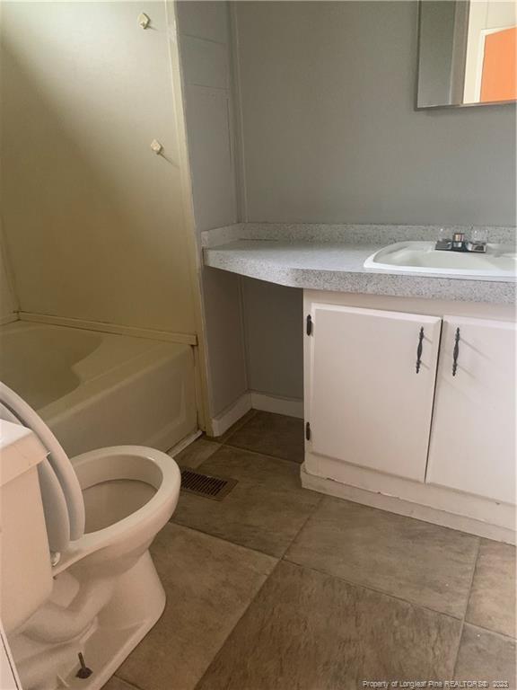 Foto del edificio - 6427 Wilson Ave