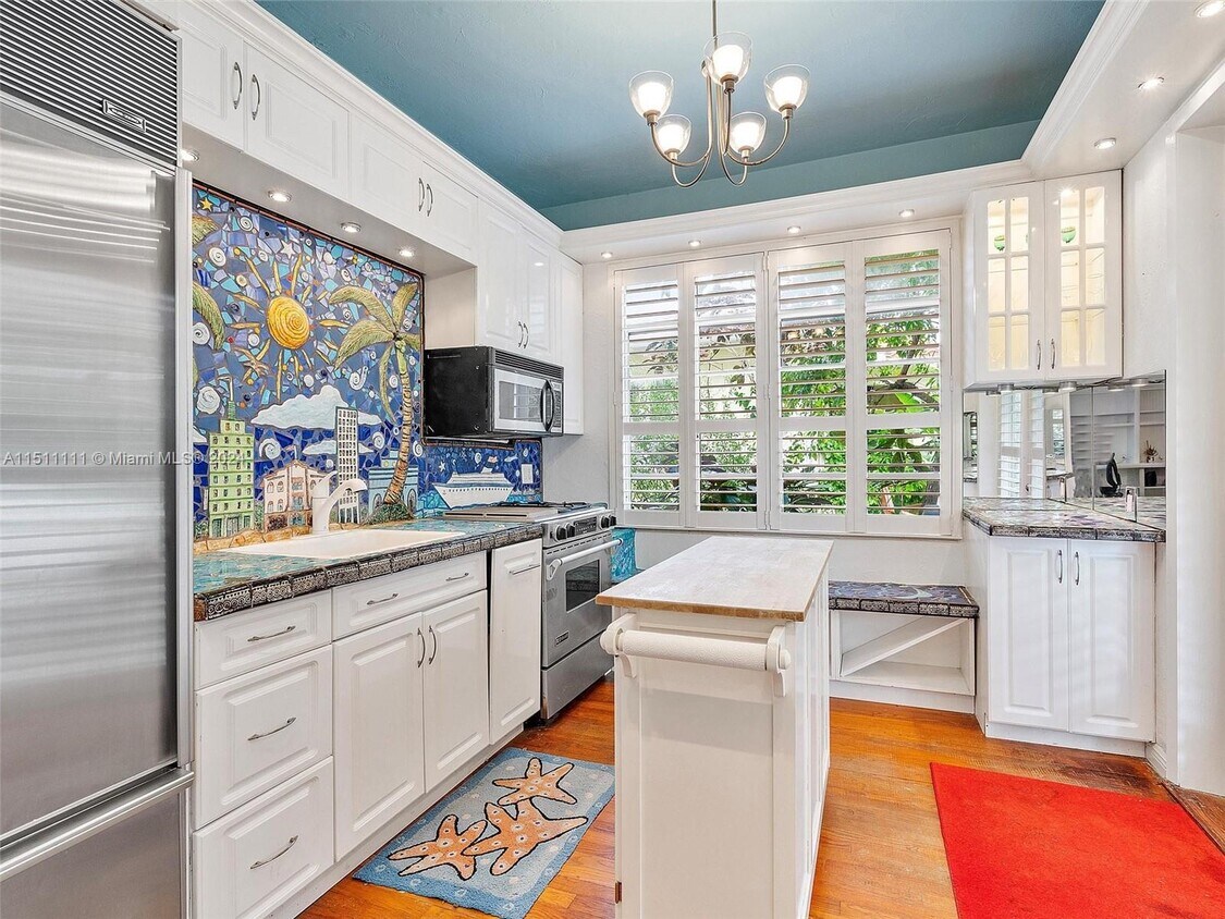 Foto principal - 900 Lenox Ave.