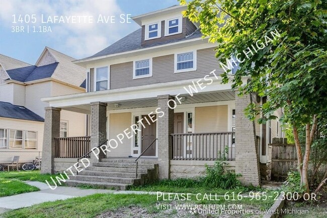 Building Photo - Available Now | Cozy 3 Bedroom, 1.5 Bath D...