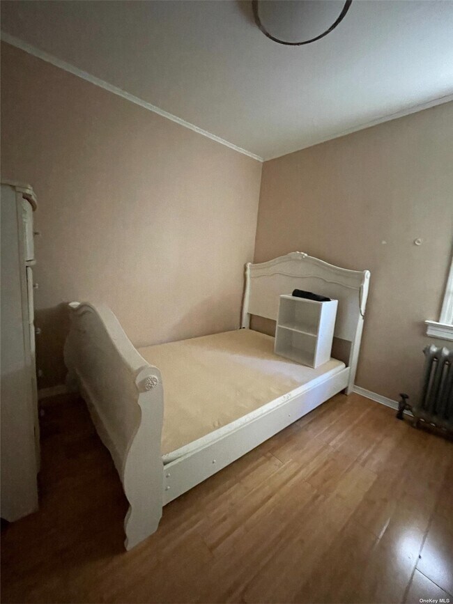 Foto del edificio - 80-50 161st St