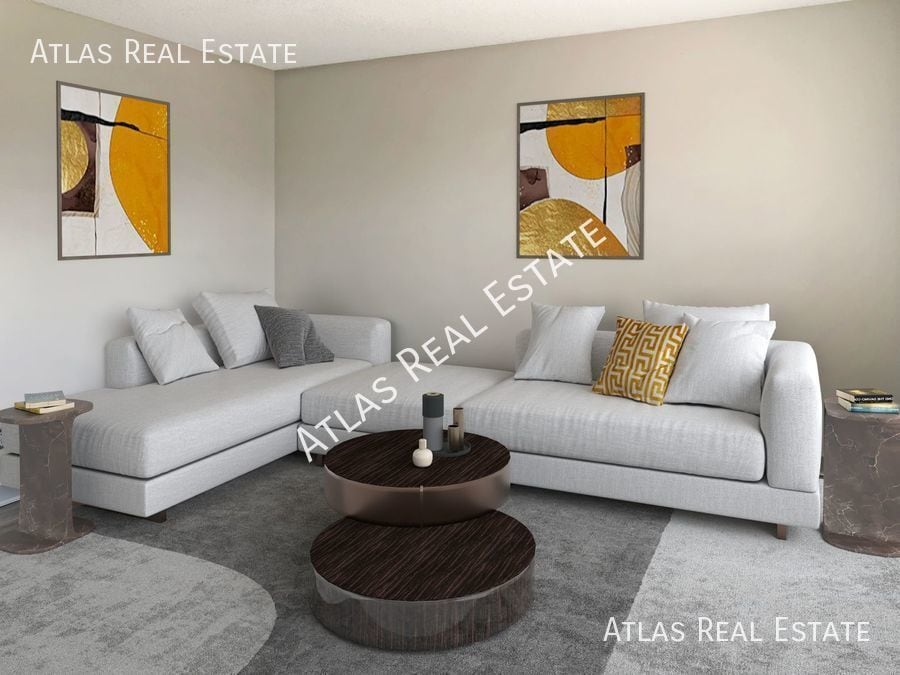 Primary Photo - 4 Bedroom 2 Bath Ranch in Montbello. 2 WEE...