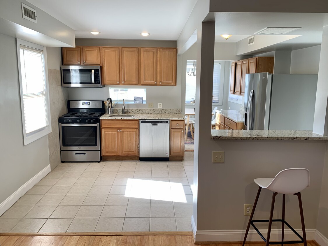 Foto principal - 3443 24th St SE