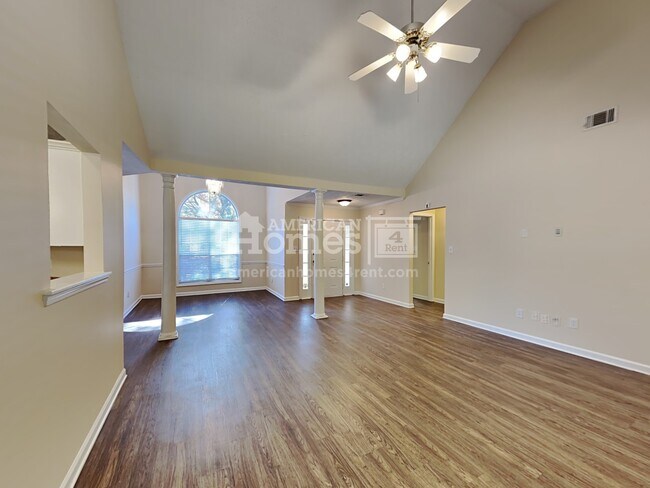 Building Photo - 515 Chase Ridge Drive