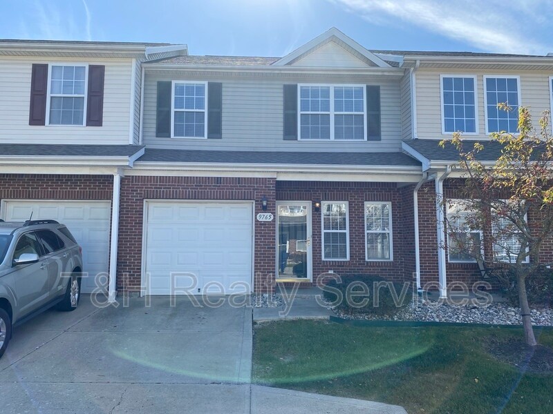 9765 Rolling Plain Dr, Noblesville, IN 46060 Condo for Rent in