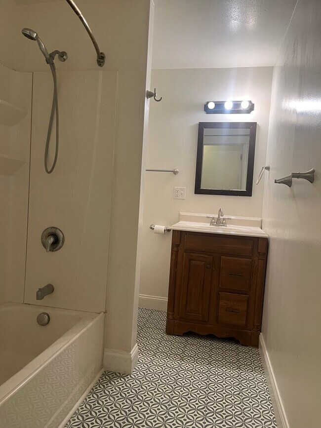 Foto del edificio - W. Ostrander Ave