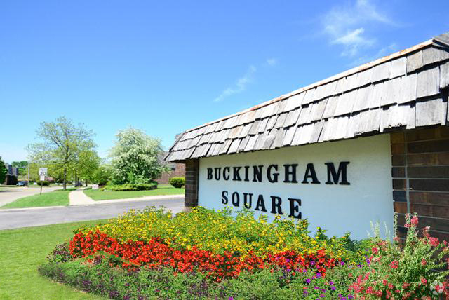 Entrance - Buckingham Square Apartments