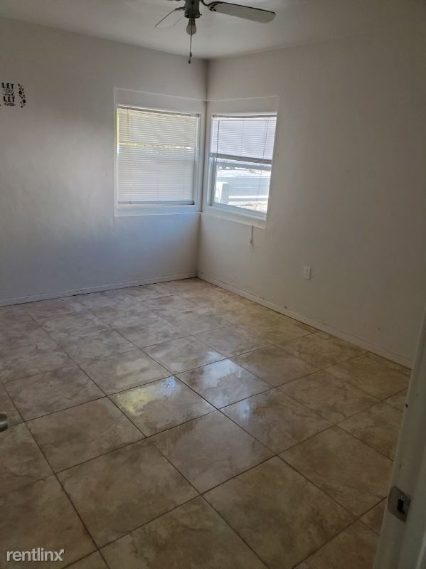Building Photo - 3 br, 1 bath House - 1803 S 8th Ave