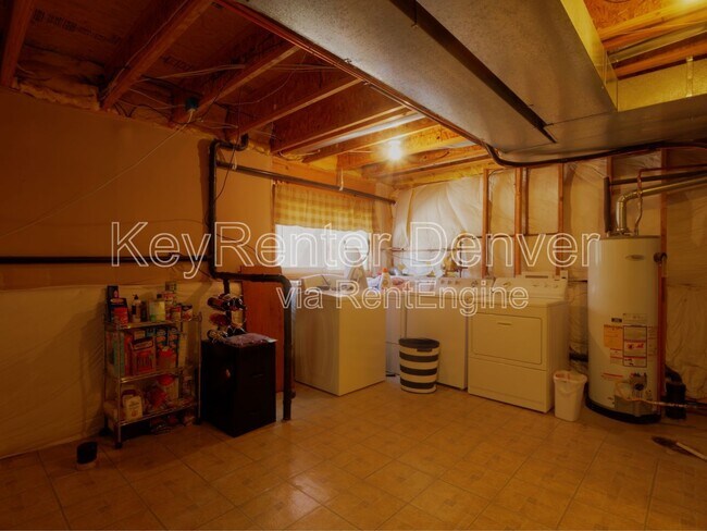 Building Photo - 8751 Rosebud Pl