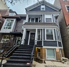 Building Photo - 2541 N Southport Ave