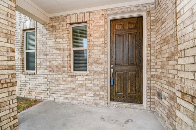 Building Photo - 20934 Cullen Ranch Rd