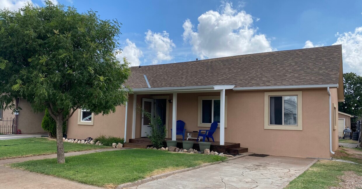 1111 Calhoun St, Clovis, NM 88101 House Rental in Clovis, NM