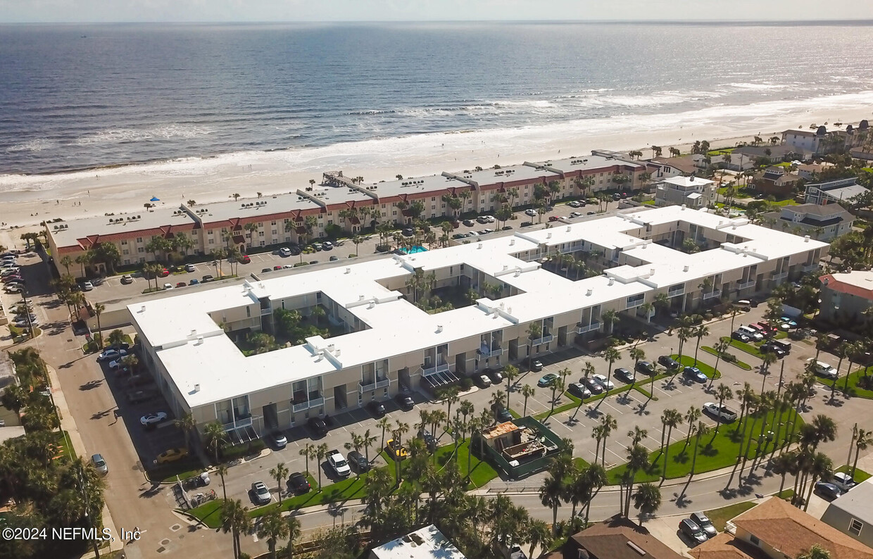 Primary Photo - 901 Ocean Blvd