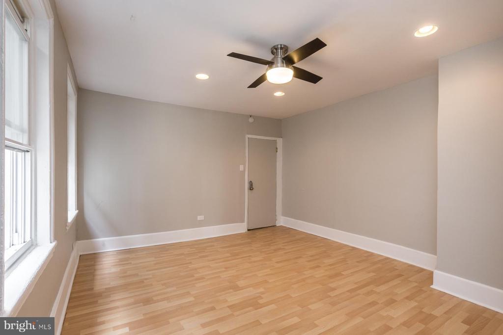 Foto principal - 1202 N 7th St