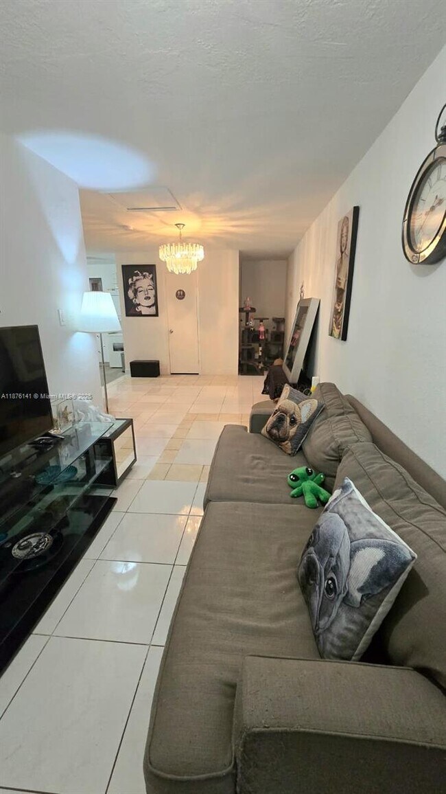 Building Photo - 15120 SW 87th Ave