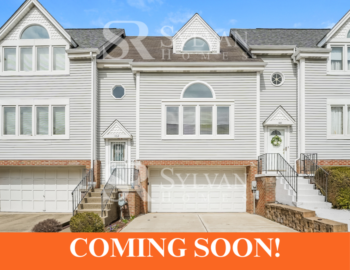 Primary Photo - This is the home you've been waiting for