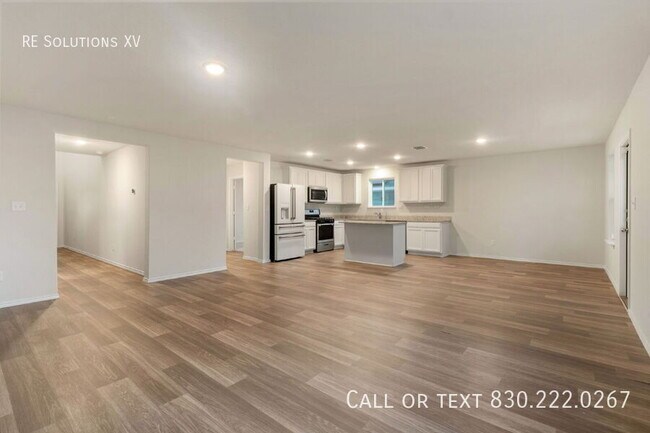 Foto del edificio - 7328 Littlefoot Ln