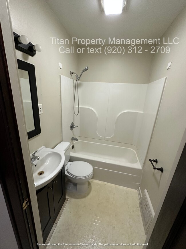 Building Photo - 2504 Jackson St