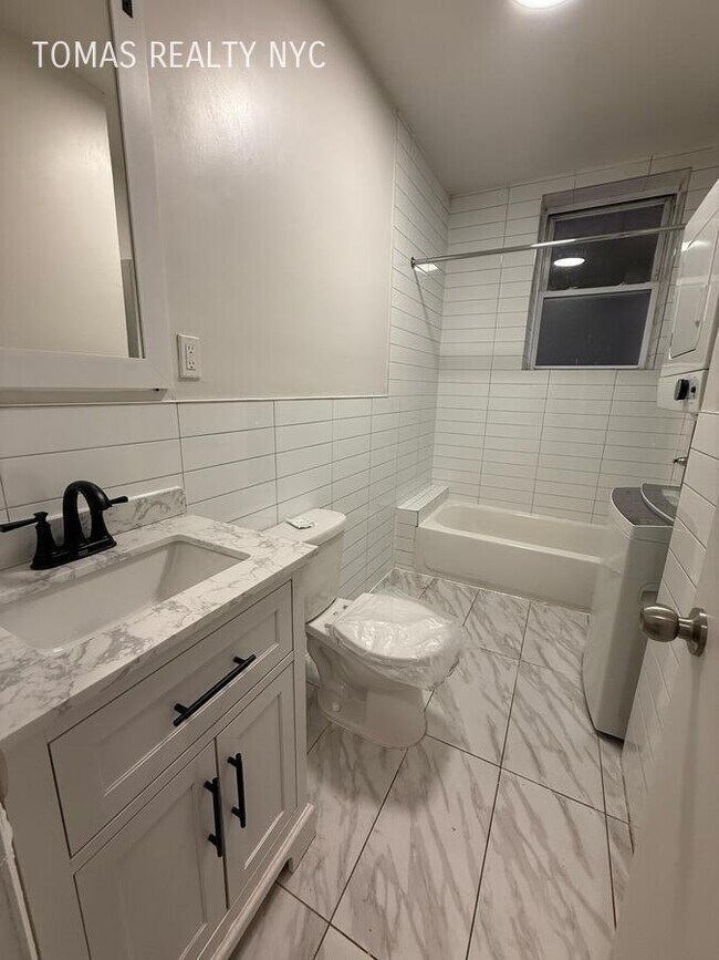 Foto del edificio - 1235 Union Ave