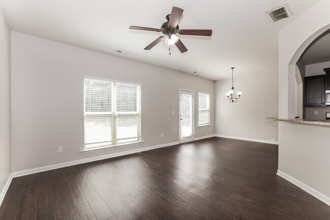 Foto del edificio - 308 Sweet Ashley Way