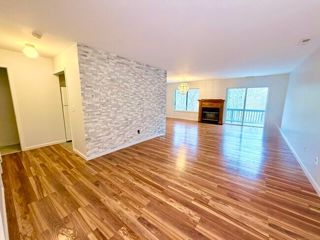 Foto del edificio - 14 Newtown Rd