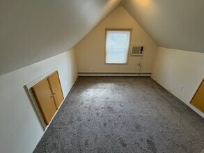 Building Photo - 54 Francine Ave