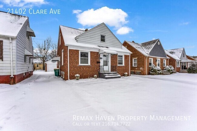 Building Photo - 21402 Clare., Cleveland - Spacious 3 bedro...