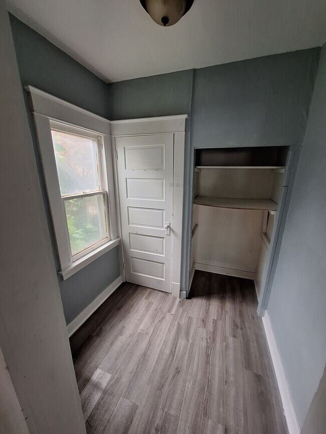 Foto del edificio - 3 br, 1.5 bath House - 709 Cascade Street