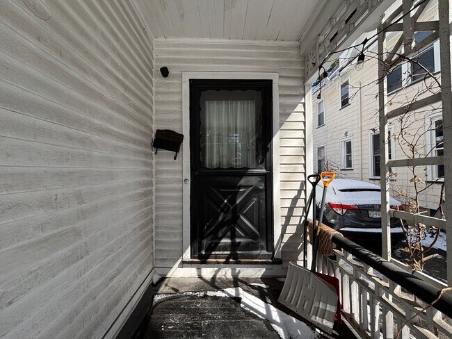 Foto del edificio - Single Family Home In The Park Ave Neighborhood!