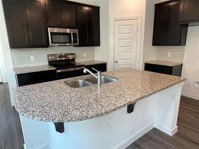 Foto del edificio - 3967 Chesapeake Ln