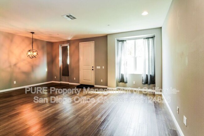 Foto del edificio - 1520 Santa Carolina Rd