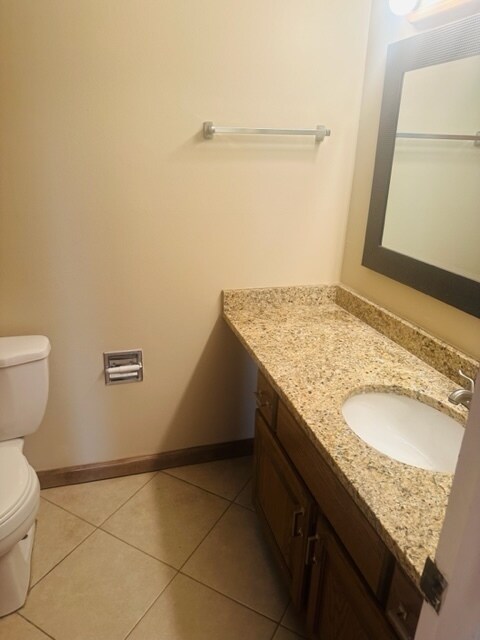 Building Photo - 6110 Knoll Valley Dr