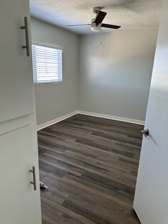 Building Photo - CHARMING 1 BEDROOM 1 BATH IN LONG BEACH