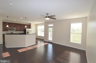 Building Photo - 24646 Jackalope Terrace