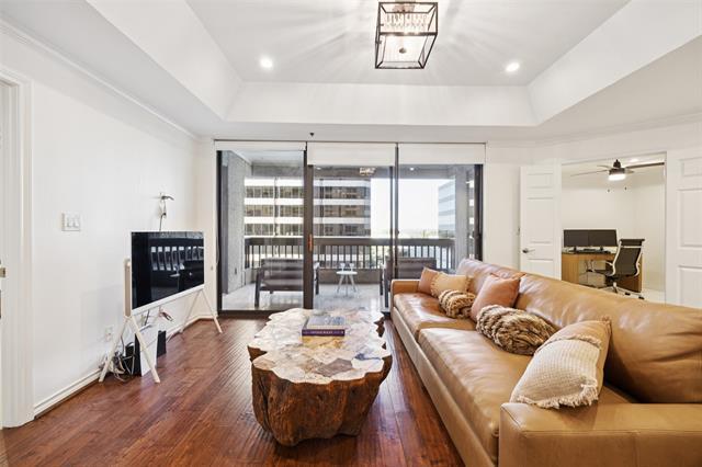 Foto del edificio - 5909 Luther Ln