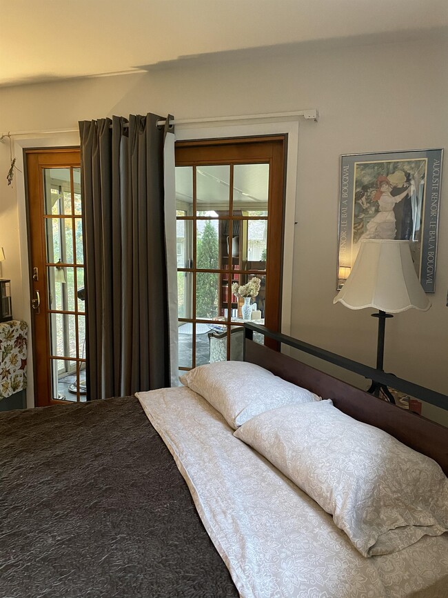Foto del edificio - 202 Hillcrest Ct