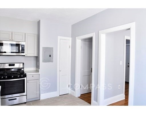 Foto del edificio - 21 Whipple Ave