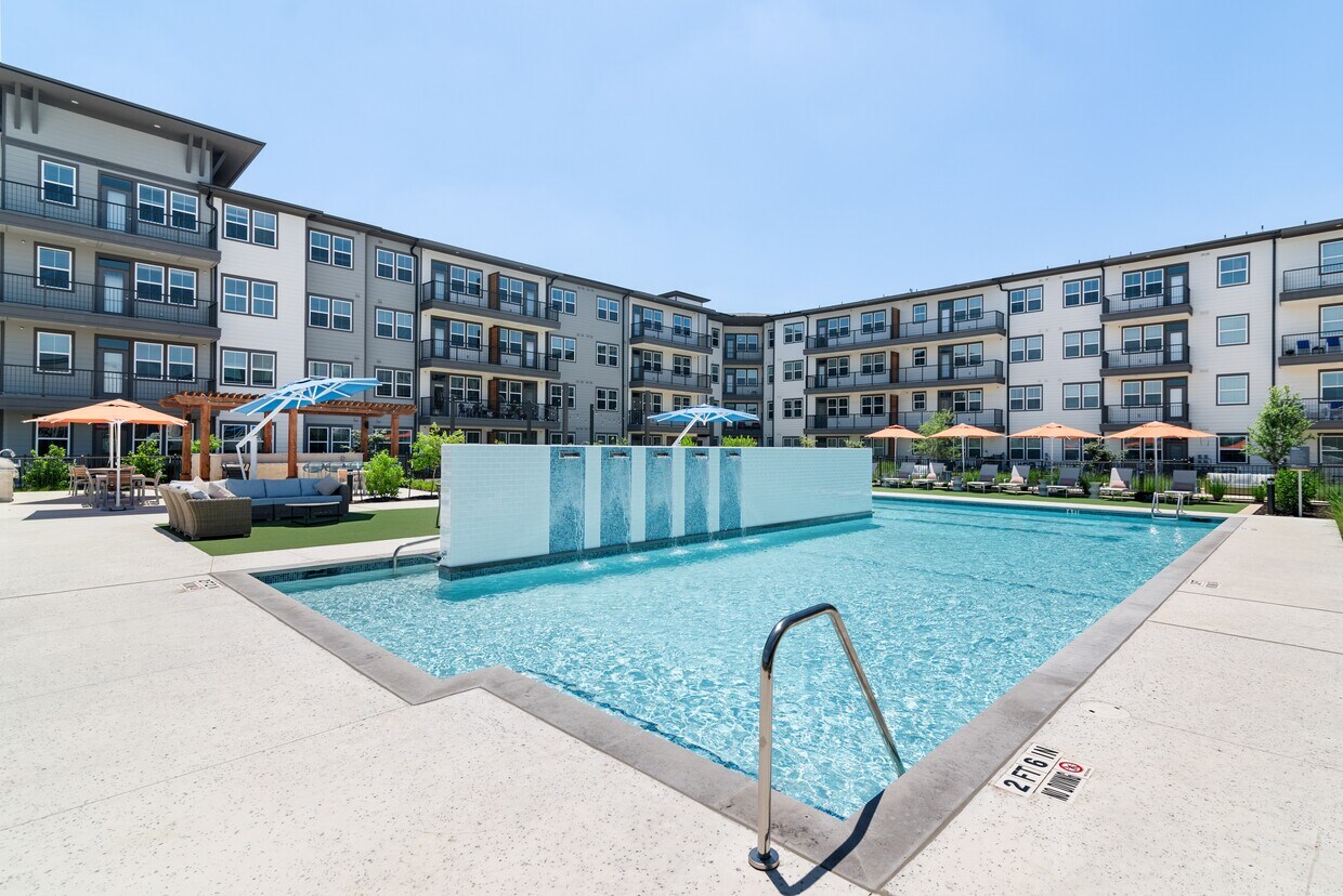 Foto principal - Amberlin Pflugerville 55+ Active Adult